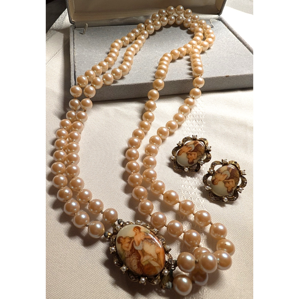 Vintage Nude Maidens Brooch & Clip Earrings Champagne Faux Pearl Necklace
